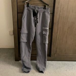 NWT Men’s gray hooded sweatshirt and jogger set